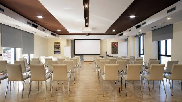 Villa--Mercede--HALLS--00012--Sale-Meeting-Frascati